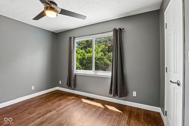 20130 Country Lake Boulevard, Noblesville, IN 46062