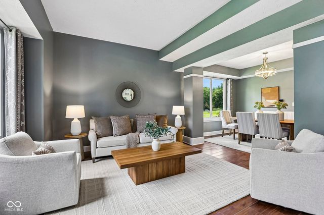 20130 Country Lake Boulevard, Noblesville, IN 46062