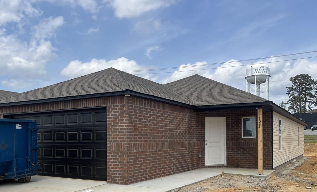 1084 Raven Walk Drive, Benton, AR 72015