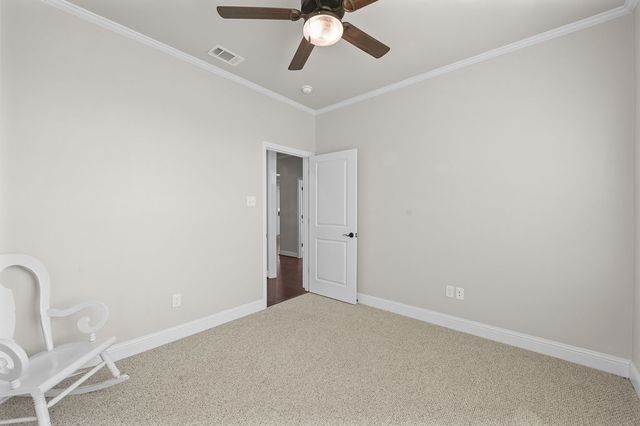 605 E Godley Avenue, Godley, TX 76044