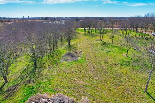 605 E Godley Avenue, Godley, TX 76044