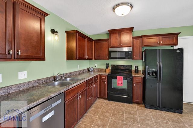 116 Manchester Court, Midway, GA 31320