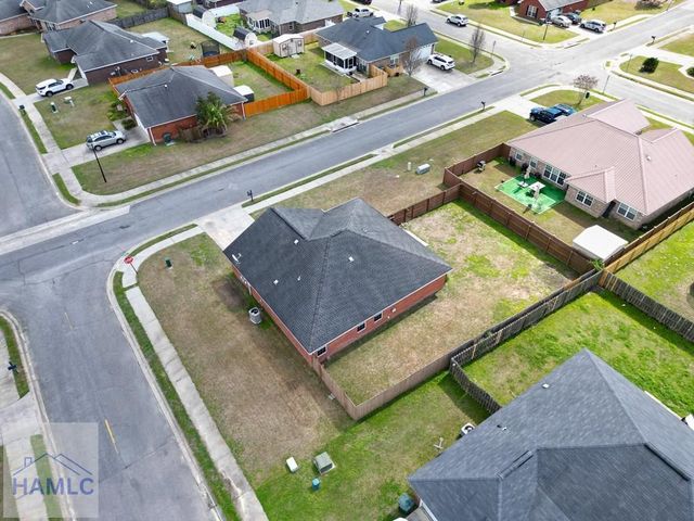 116 Manchester Court, Midway, GA 31320