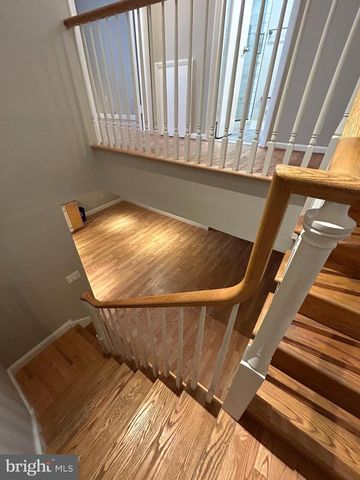 423 SPRUCE ST, Philadelphia, PA 19106