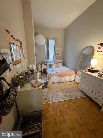 423 SPRUCE ST, Philadelphia, PA 19106