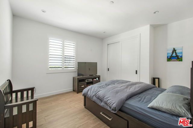 3763 S Gramercy Place, Los Angeles, CA 90018