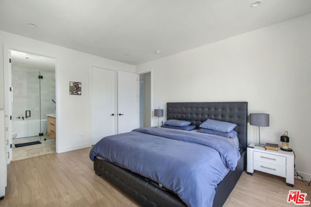 3763 S Gramercy Place, Los Angeles, CA 90018