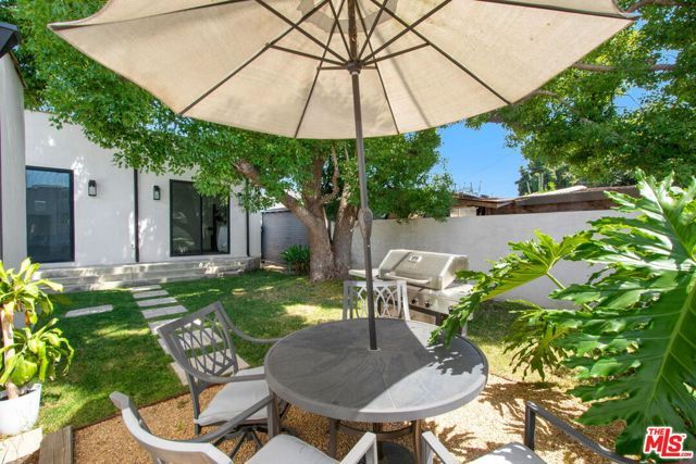 3763 S Gramercy Place, Los Angeles, CA 90018