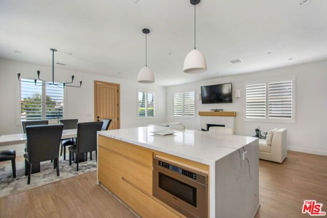 3763 S Gramercy Place, Los Angeles, CA 90018