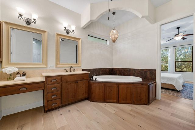 3701 Copper Ridge CT, Austin, TX 78734