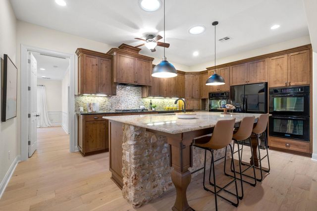 3701 Copper Ridge CT, Austin, TX 78734