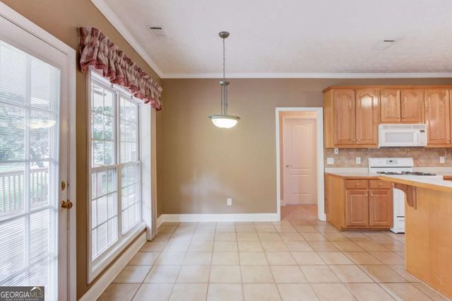 42 Dumar Lane, Hoschton, GA 30548