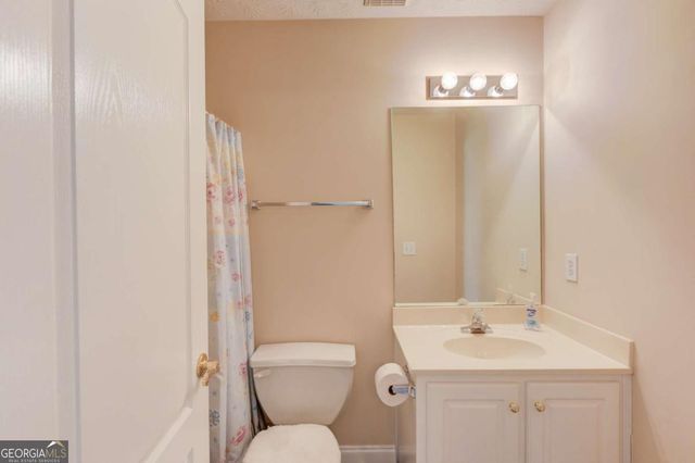 42 Dumar Lane, Hoschton, GA 30548