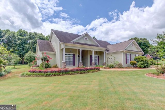 42 Dumar Lane, Hoschton, GA 30548