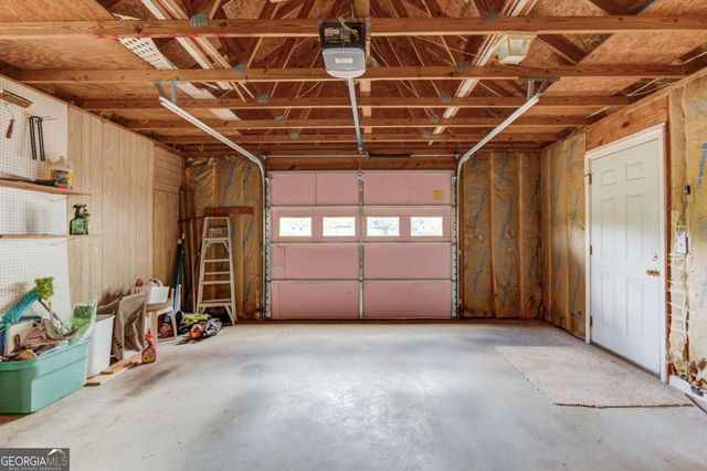 42 Dumar Lane, Hoschton, GA 30548