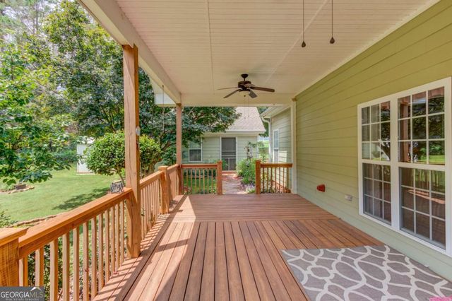 42 Dumar Lane, Hoschton, GA 30548