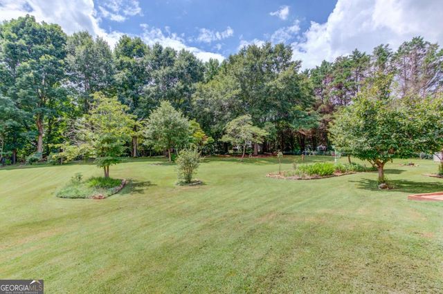 42 Dumar Lane, Hoschton, GA 30548
