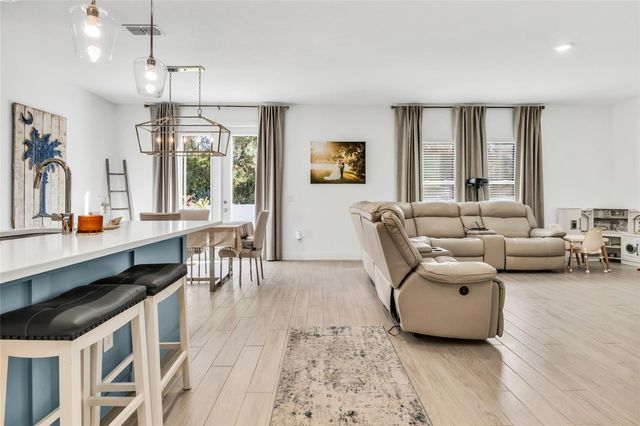 3015 BUCKHANON TRAIL, Deland, FL 32720