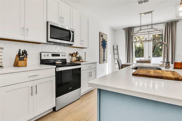 3015 BUCKHANON TRAIL, Deland, FL 32720