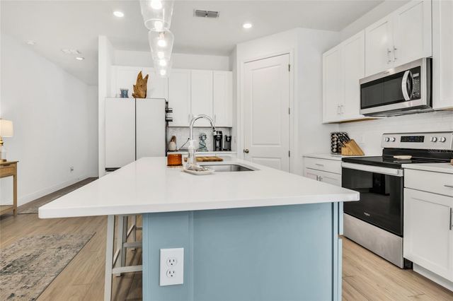 3015 BUCKHANON TRAIL, Deland, FL 32720