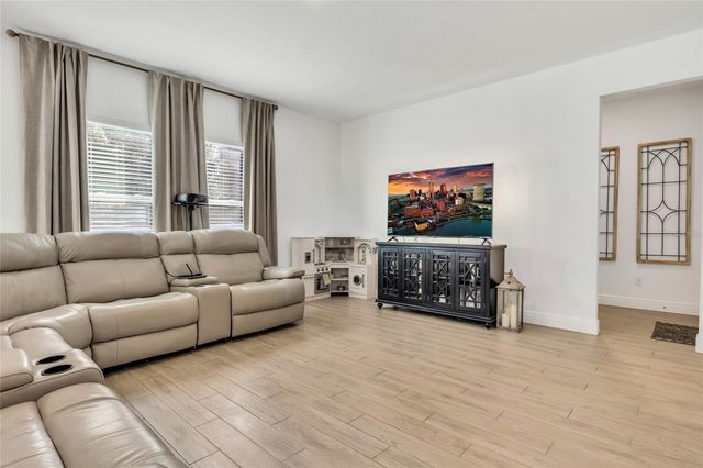 3015 BUCKHANON TRAIL, Deland, FL 32720