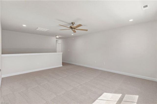 29 Mulligan LN, Suffolk, VA 23433