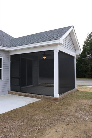 29 Mulligan LN, Suffolk, VA 23433