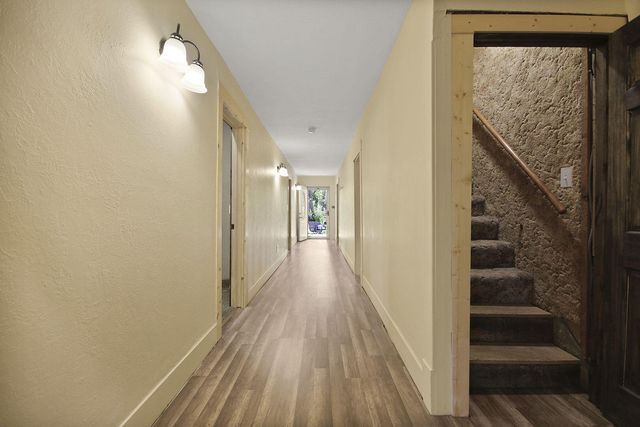 318 E BARNES ST, Centralia, MO 65240