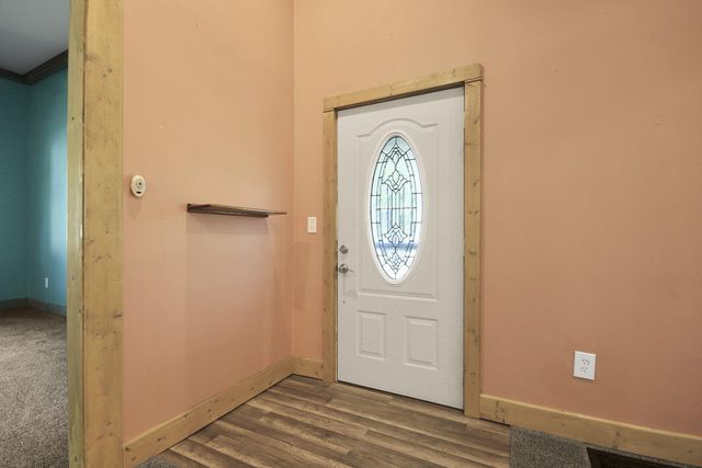 318 E BARNES ST, Centralia, MO 65240