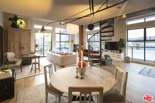 4115 Glencoe Avenue 412, Marina Del Rey, CA 90292