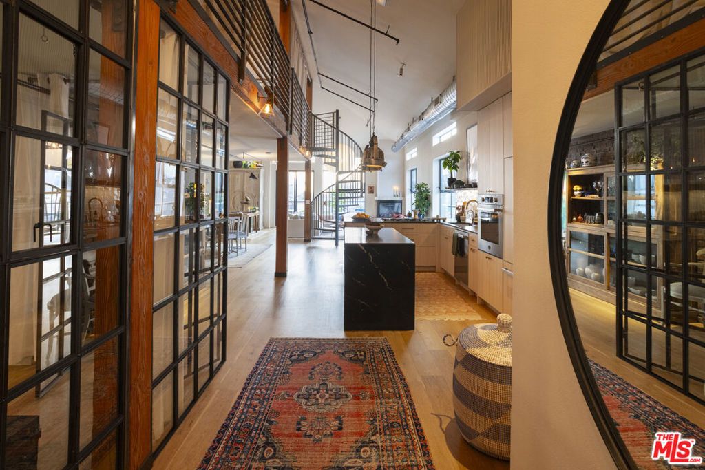 4115 Glencoe Avenue 412, Marina Del Rey, CA 90292