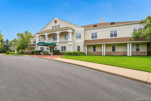 1 Jennifer Lane, Middle Island, NY 11953