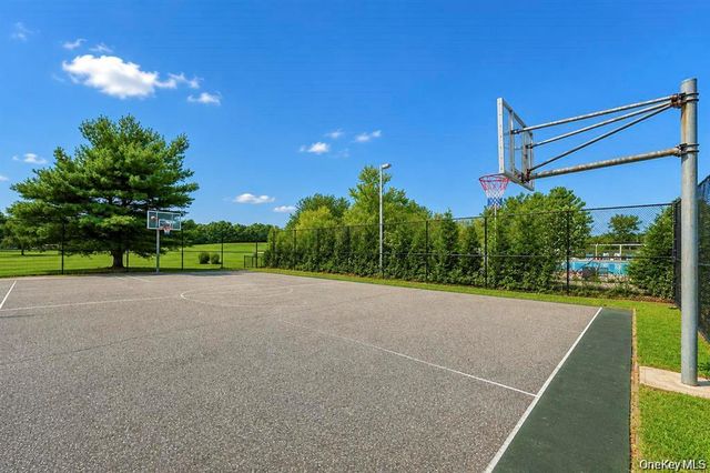 1 Jennifer Lane, Middle Island, NY 11953