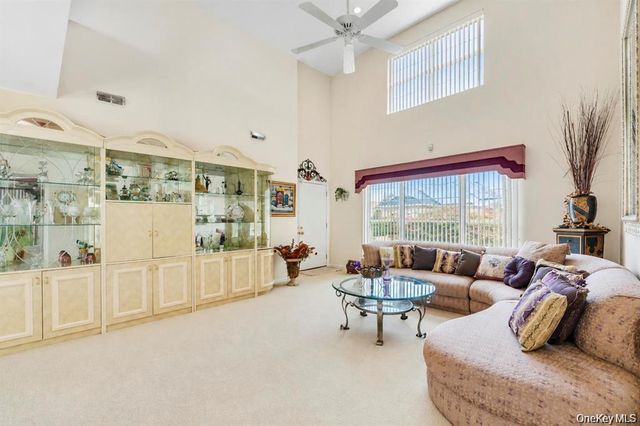 1 Jennifer Lane, Middle Island, NY 11953