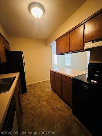 2420 S Q Street, Fort Smith, AR 72901