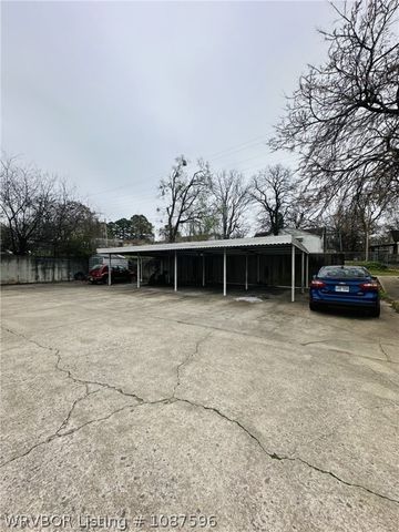 2420 S Q Street, Fort Smith, AR 72901
