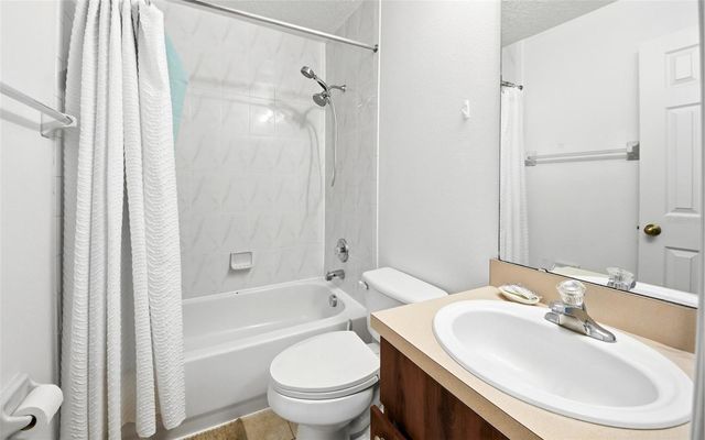1280 S BEACH CIRCLE, Kissimmee, FL 34746