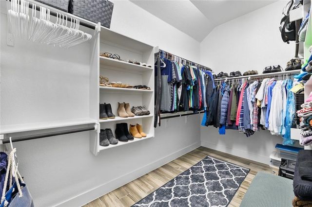 1363 Hazy Hills LOOP B, Dripping Springs, TX 78620