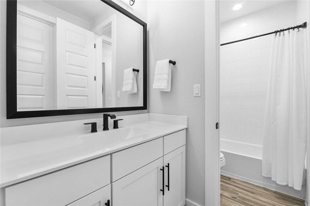 1363 Hazy Hills LOOP B, Dripping Springs, TX 78620