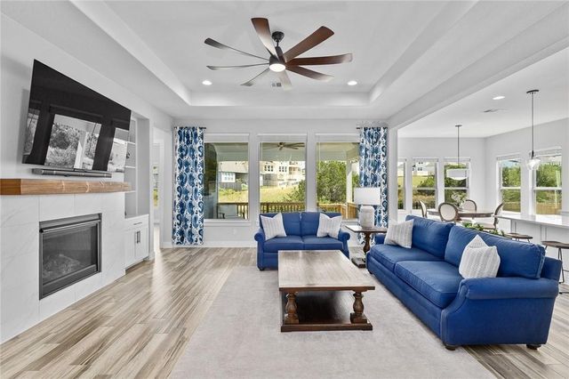 1363 Hazy Hills LOOP B, Dripping Springs, TX 78620