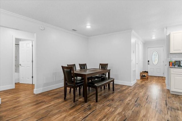 2090 8TH AVENUE, Deland, FL 32724