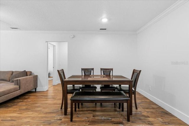 2090 8TH AVENUE, Deland, FL 32724