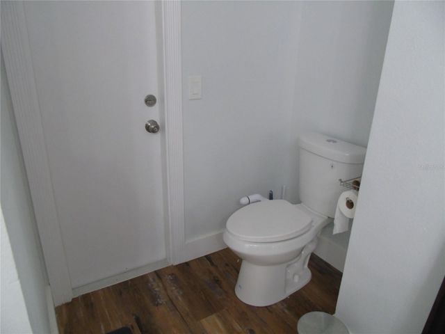 2090 8TH AVENUE, Deland, FL 32724