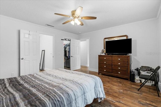 2090 8TH AVENUE, Deland, FL 32724