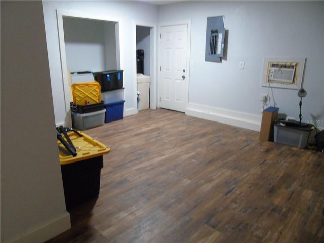 2090 8TH AVENUE, Deland, FL 32724