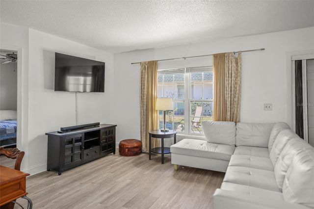 7743 39TH TERRACE N, St Petersburg, FL 33709