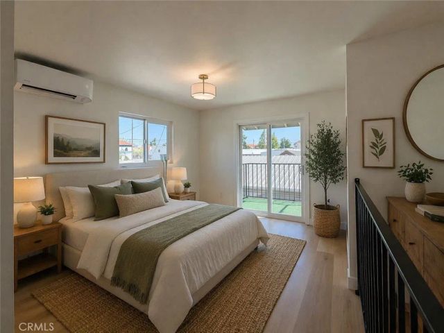 5340 6th Ave, Los Angeles, CA 90043