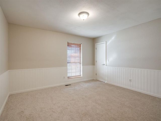 4609 Deer Creek Court, Yukon, OK 73099