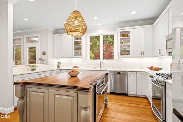 105 Blue Granite Court, Chapel Hill, NC 27514