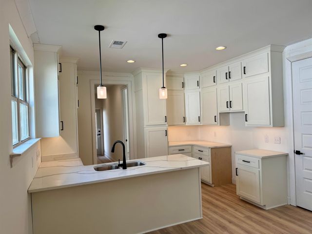 5545 SHIPP RD, Millington, TN 38053